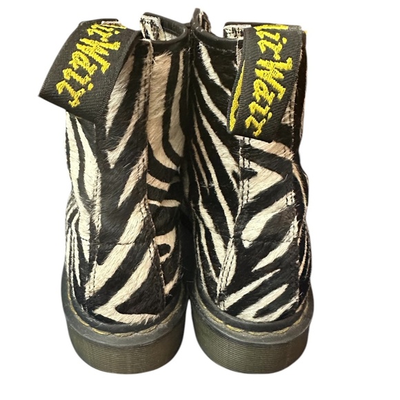 Dr. Martens Zebra Print Pony Hair Leather Boots #3 Rare - size 9 US or 7 UK - Picture 2 of 9